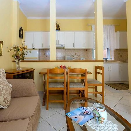 Ria'S Apartment In Corfu Town Bagian luar foto