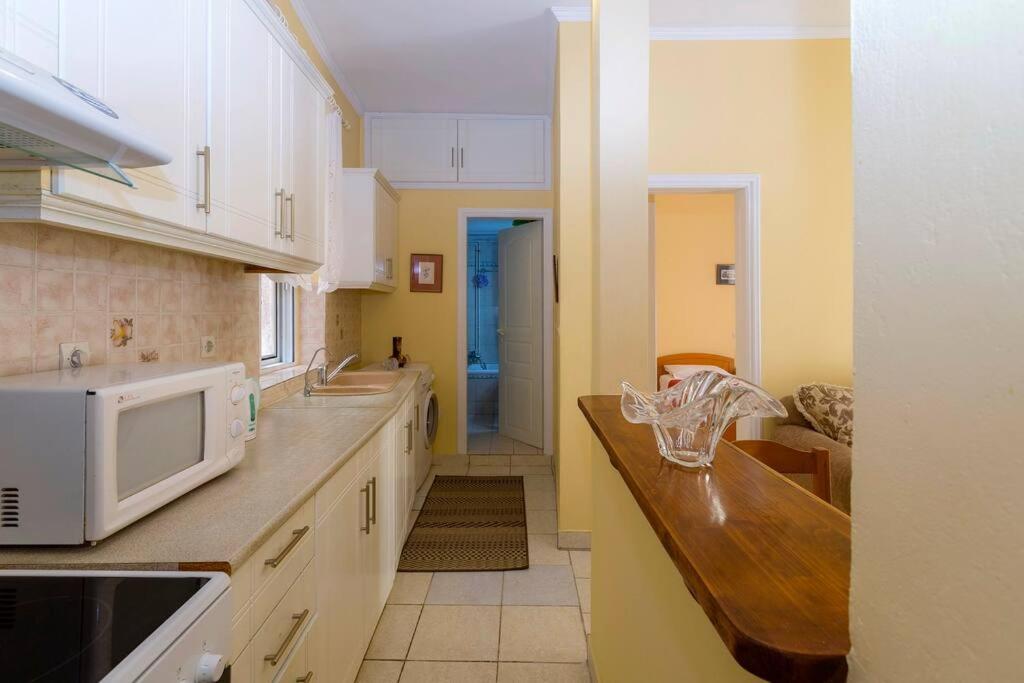 Ria'S Apartment In Corfu Town Bagian luar foto