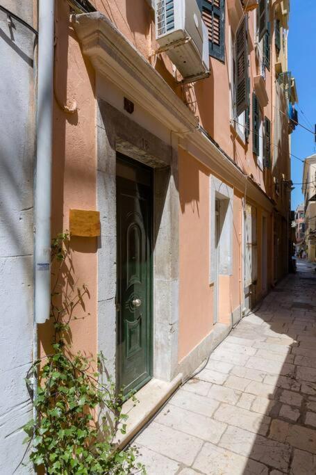 Ria'S Apartment In Corfu Town Bagian luar foto